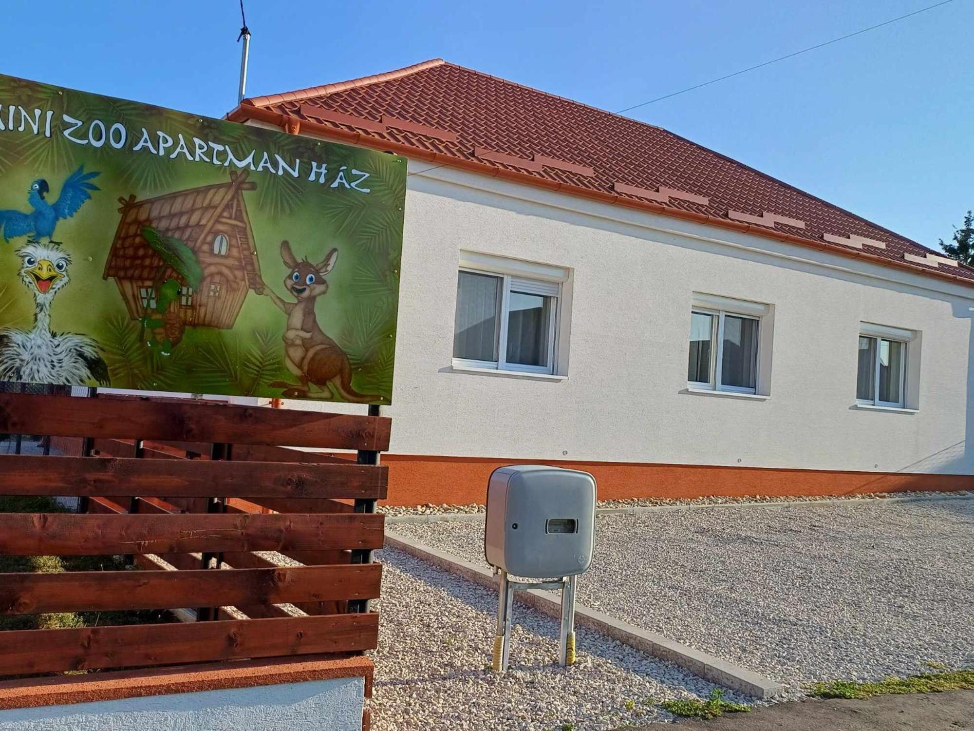 Mini Zoo Apartman Nagykanizsa Luaran gambar